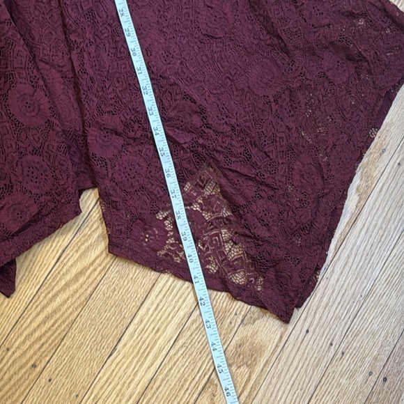BeryLove Floral Lace short Cap SleeveBurgundy-midi dress size medium - Picture 5 of 8